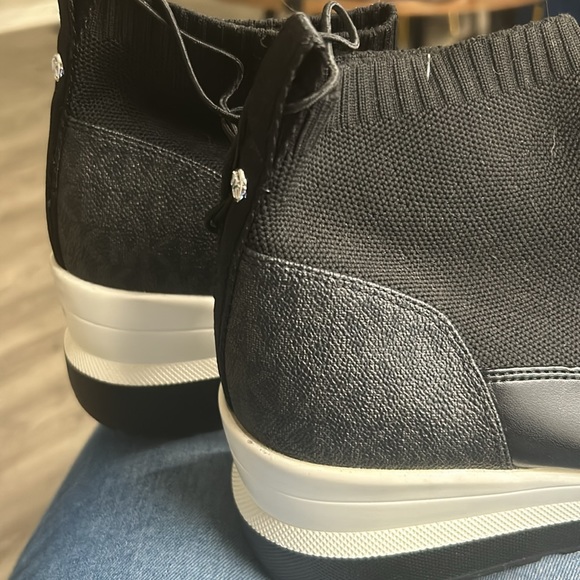 Michael Kors booties - Picture 4 of 4